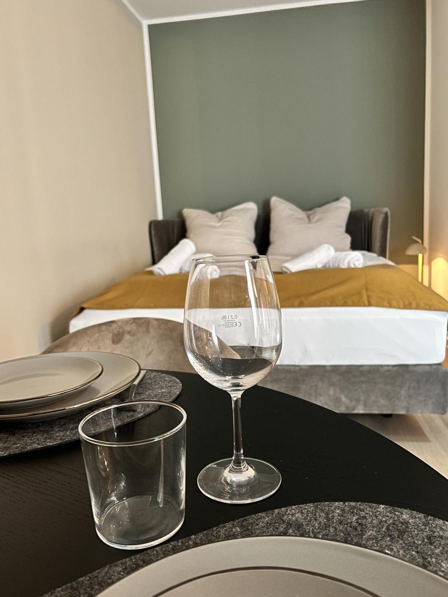 Qonroom - As Individual As You - Minden Kaiserstrasse 外观 照片