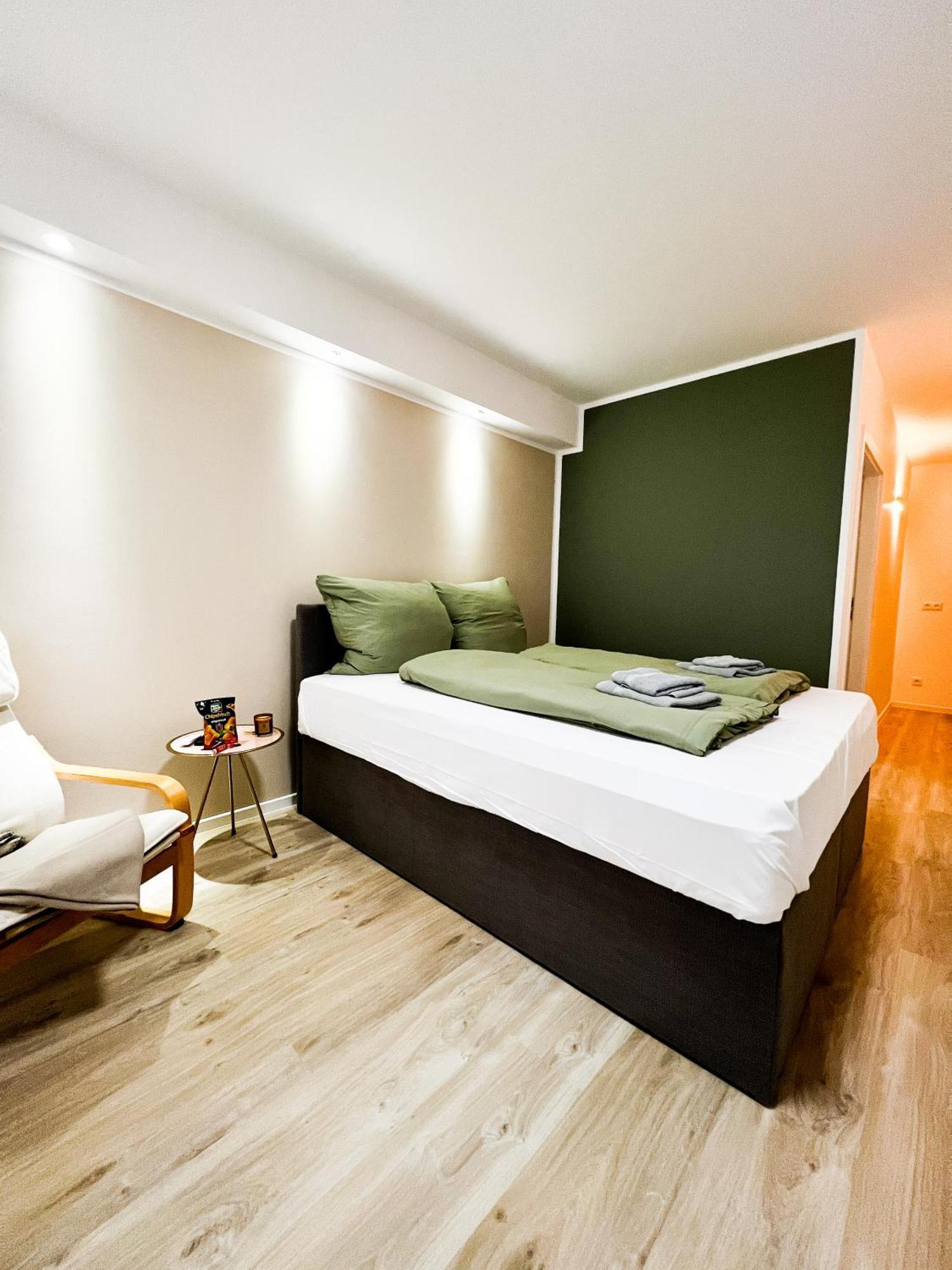 Qonroom - As Individual As You - Minden Kaiserstrasse 客房 照片